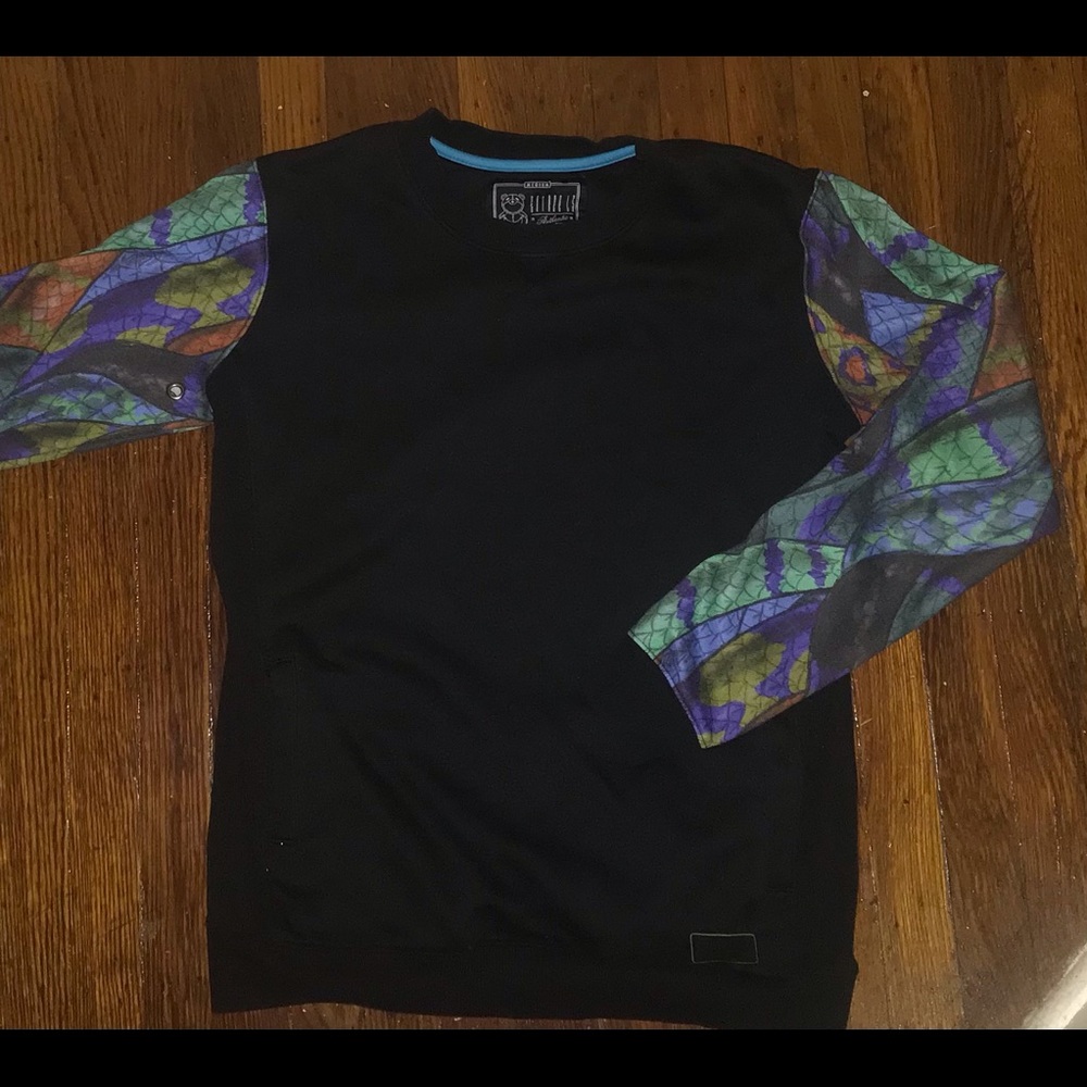 Entree LS Black Sweatshirt Snake Skin Printed Sleeves & Pockets Size Medium